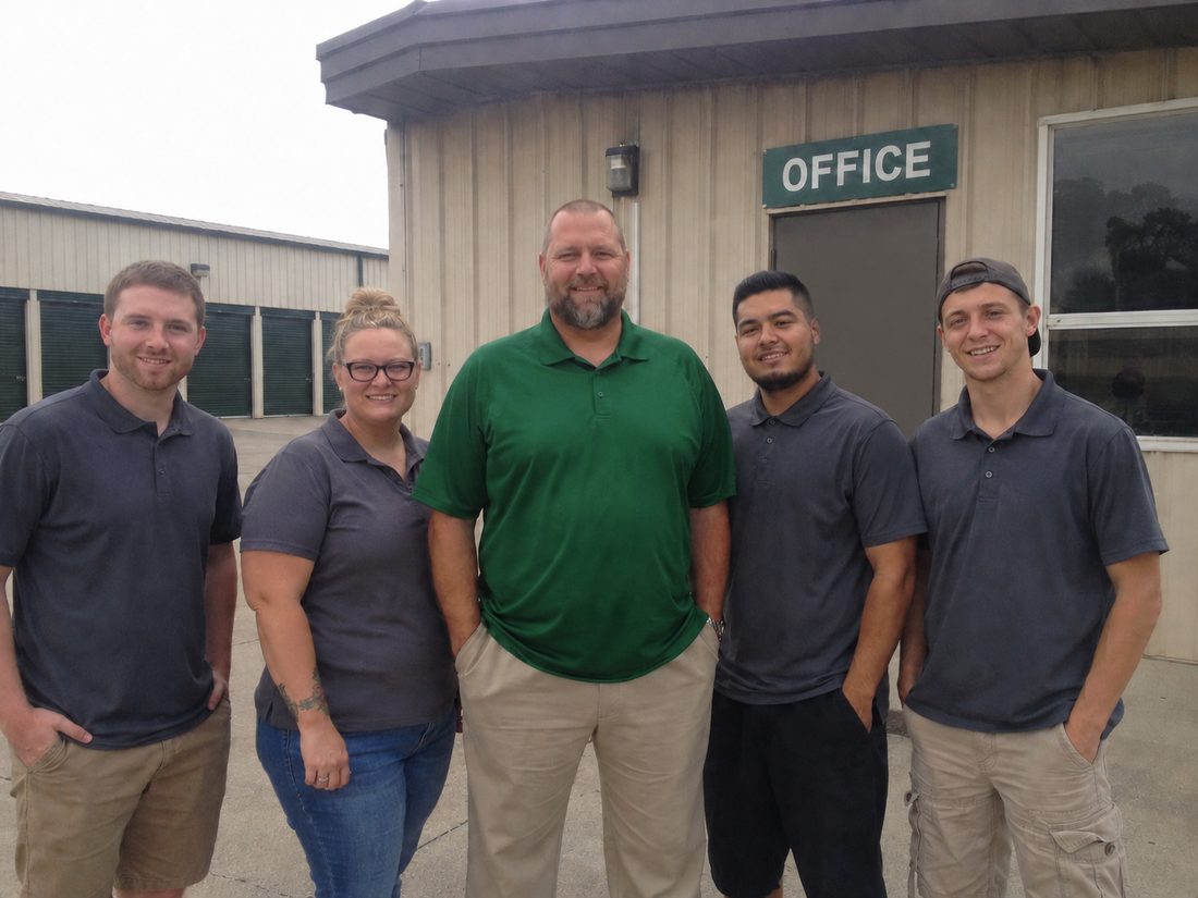 Pest control professionals in Oxnard, CA